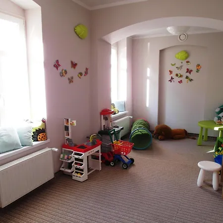 Na Cichej شكلارسكا بوريبا